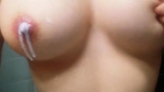 Korean Girl Shows Her Big Boobs On Webcam